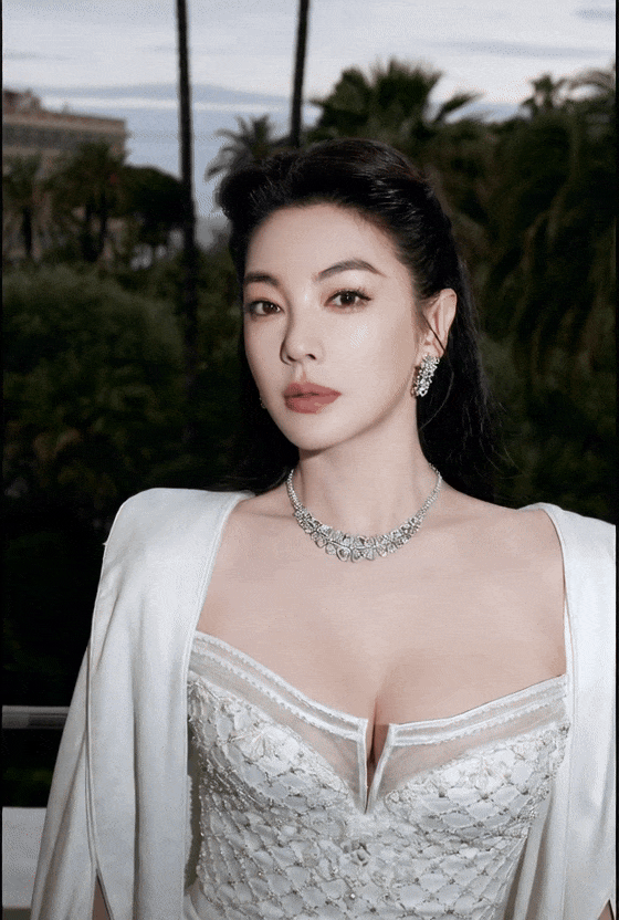 【AI图生视频】美女乳交20V    百度网盘